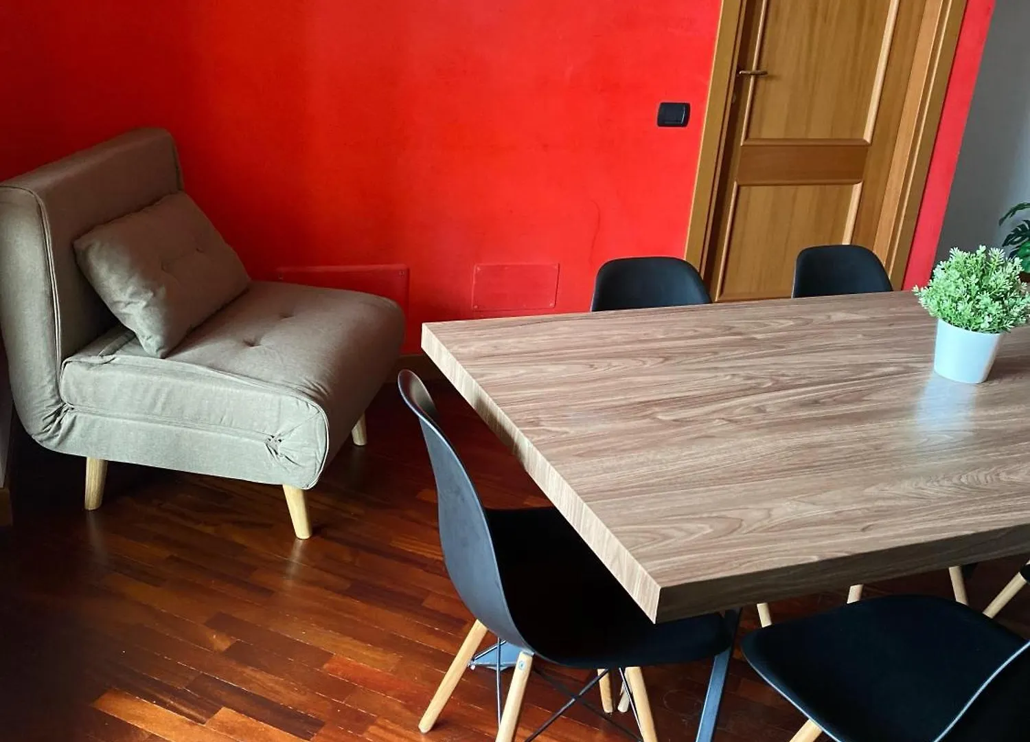 Sun Nest Apartment - Terrace & Garage Fiumicino