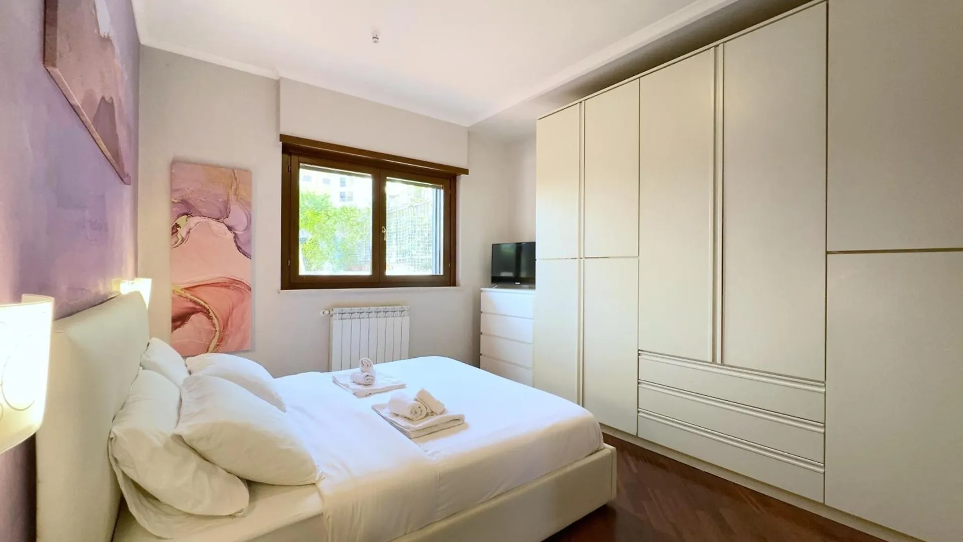 Sun Nest Apartment - Terrace & Garage Fiumicino