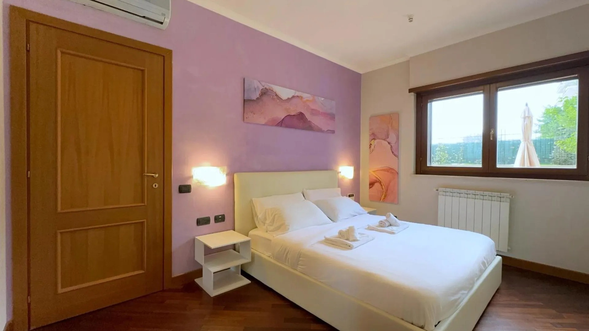 Sun Nest Apartment - Terrace & Garage Fiumicino Italy